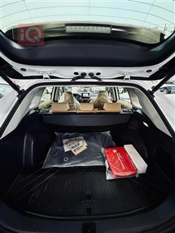 تۆیۆتا ڕاڤ 4